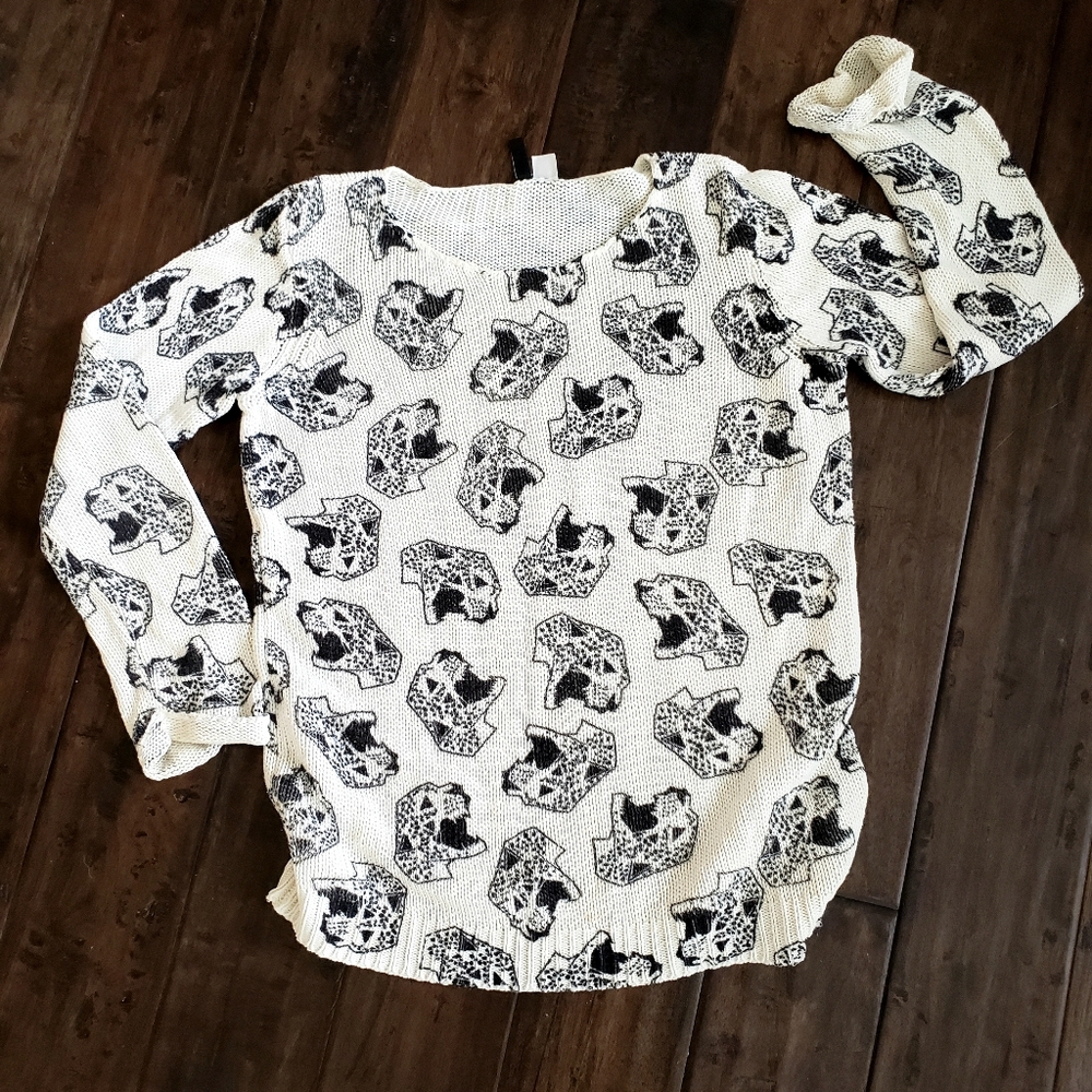 Vintage oversized geometric wild cat, cheetah,  panther, leopard knit sweater